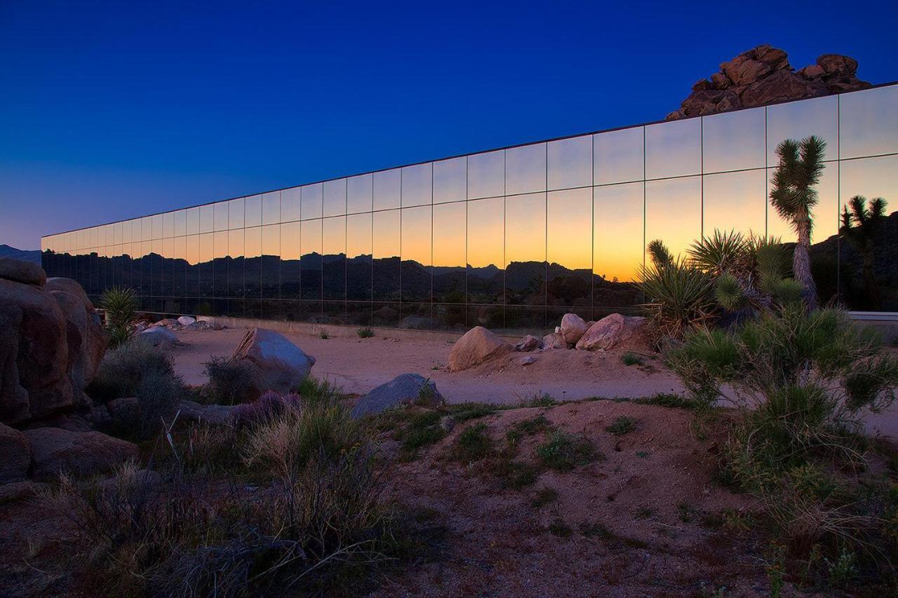 Villa Invisible House Joshua Tree Modern Masterpiece Exterior foto